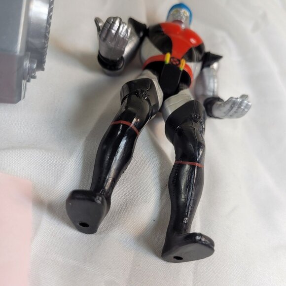 Toybiz X-Men Power Lift Colossus Variant Red and Black 1991 NM w/ weight - Picture 4 of 11